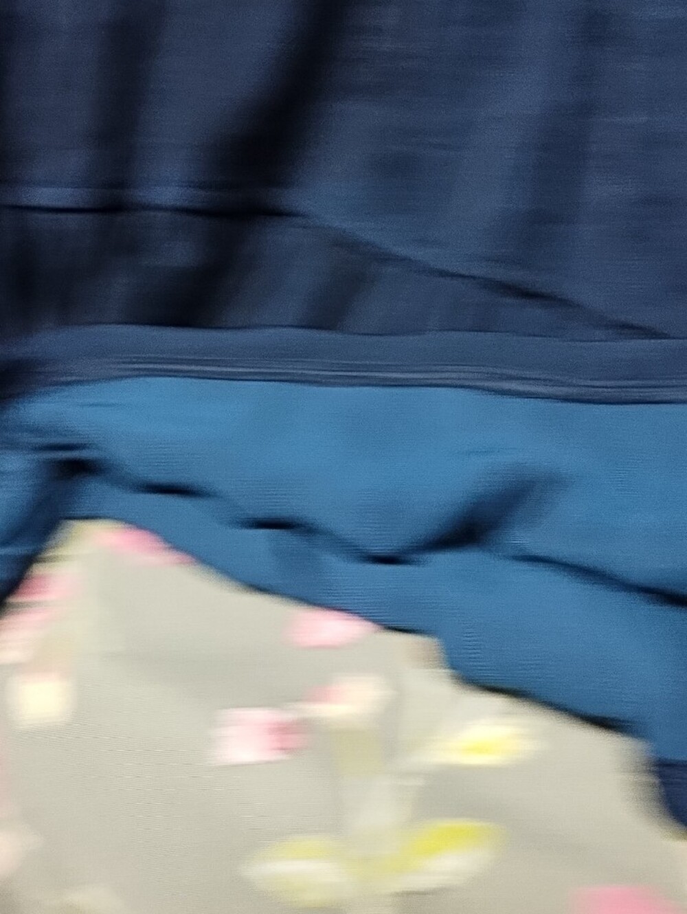 Simply Vera Vera Wang Navy Blue Ruffle-Hem Lightweight Sweatshirt - Picture 4 of 6